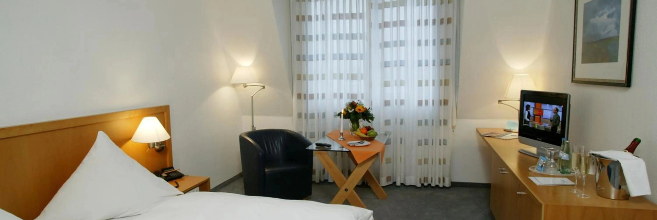 Stadthotel Oranienburg, 奥拉宁堡 — 照片 1