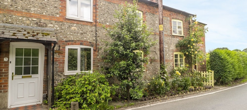 Apple Tree Cottage, 希灵斯通 — 照片 1