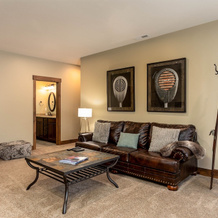 New Listing! Mountain-view Lodge W/ Fireplace And Hot Tub 4 Bedroom Cabin, 格兰比 — 照片 4