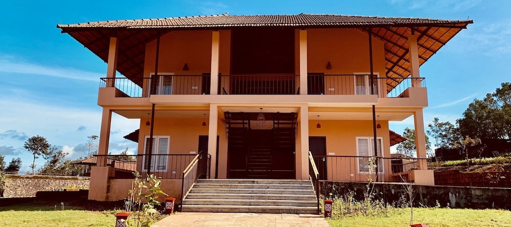 Machaan Plantation Resorts Sakleshpur, 多尼戈尔 — 照片 1