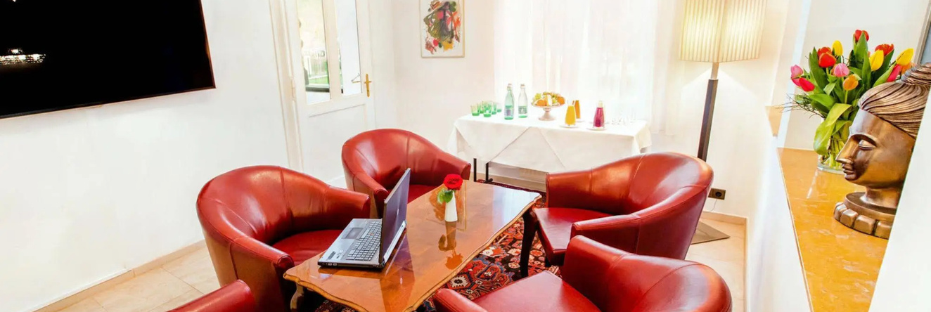 Hotel Sacher Baden, 巴登 — 照片 1