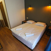 Sno Inn Kazbegi, 斯捷潘茨明达 — 照片 3