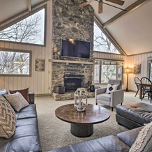 Mountaintop Wintergreen Resort Home w/ Deck, Views, 冬青 — 照片 5