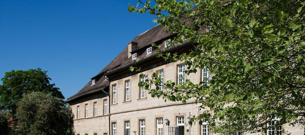 Hotel Schloß Gehrden, 布拉克尔 — 照片 1