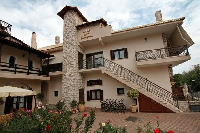 Giogarakis Guesthouse, Эгиалея — фото 1