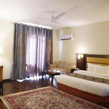 Hunza Darbar Hotel, Каримабад — фото 3
