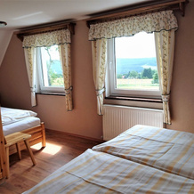 Beautiful Holiday Home In The Erzgebirge, Sea Level 900 M, With Large, Well-Kept Garden, Горни Блатна — фото 4
