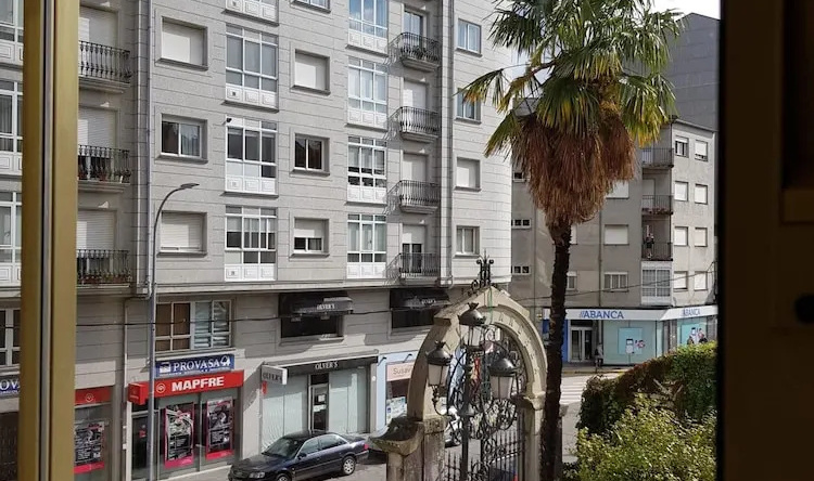 Apartment With 4 Bedrooms in Sarria, With Wonderful City View and Terrace, Sarria — photo 1