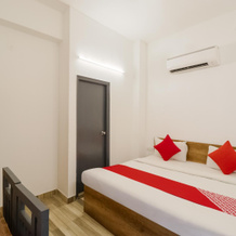 OYO 74535 Hotel Luxury Inn, Pune — photo 2