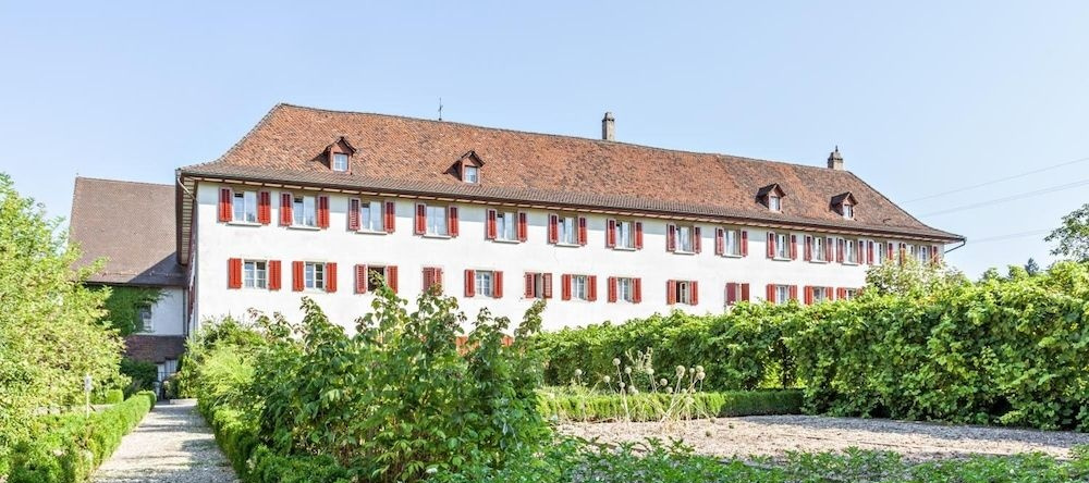 Kloster Dornach, 多纳赫 — 照片 1