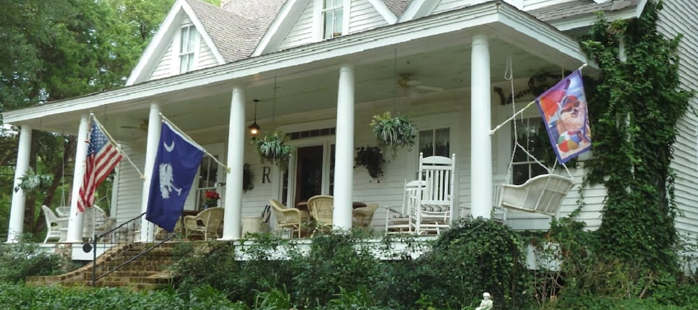 Pleasant Lane Acres Bed and Breakfast, Edgefield — photo 1