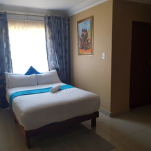 Ekuthuleni Guest house vosloorus, Brakpan — photo 4