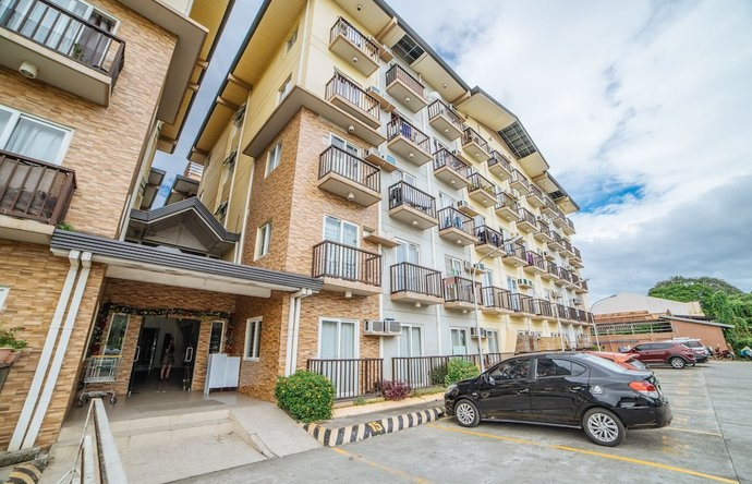 RedDoorz Plus near CK Square Cainta, Cainta — photo 1