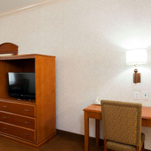 Howard Johnson Hotel & Suites By Wyndham Pico Rivera, Пико Ривера — фото 4