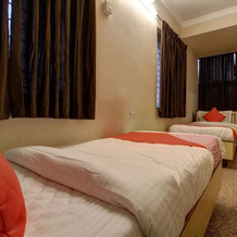 Oyo 23051 Hotel Surya Yatri Niwas, Белагави — фото 5