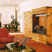 Goldener Engl, Hall In Tirol — photo 2