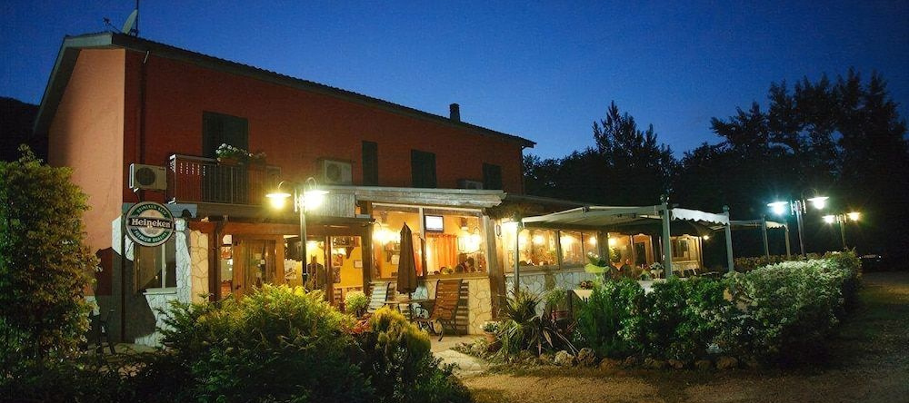 Locanda Belvedere, 罗凯塔阿沃尔图诺 — 照片 1