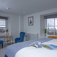 Pilgrim Suite - Sea View - Free Wi-Fi (Adults Only), 布里克瑟姆 — 照片 5