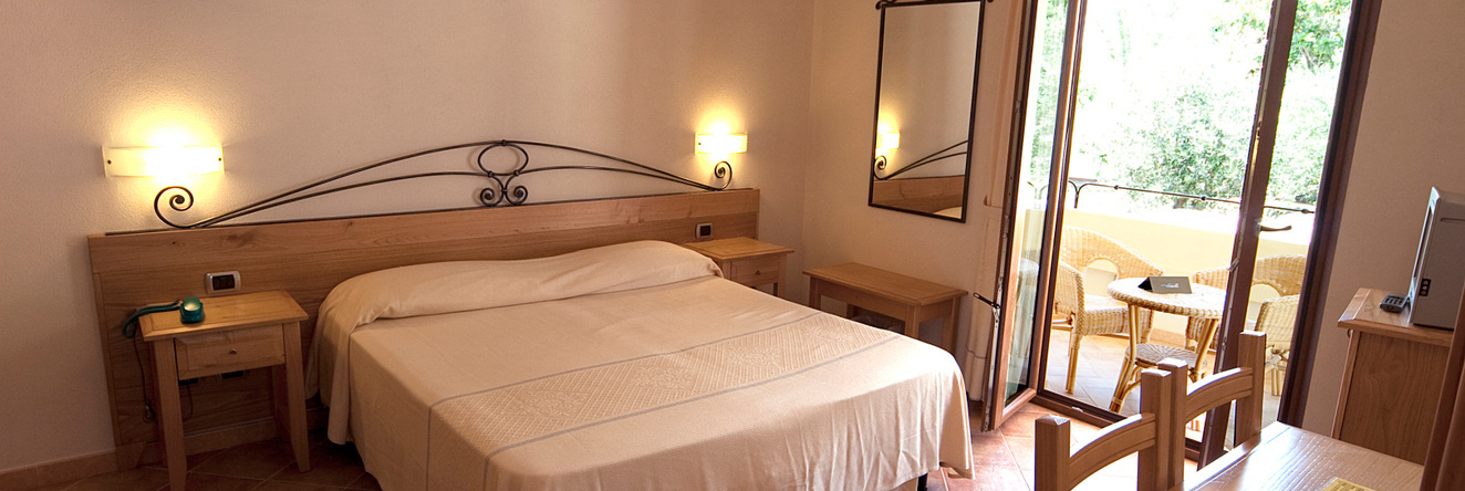 Hotel Villa Gustui Maris, 卡拉戈诺内 — 照片 1