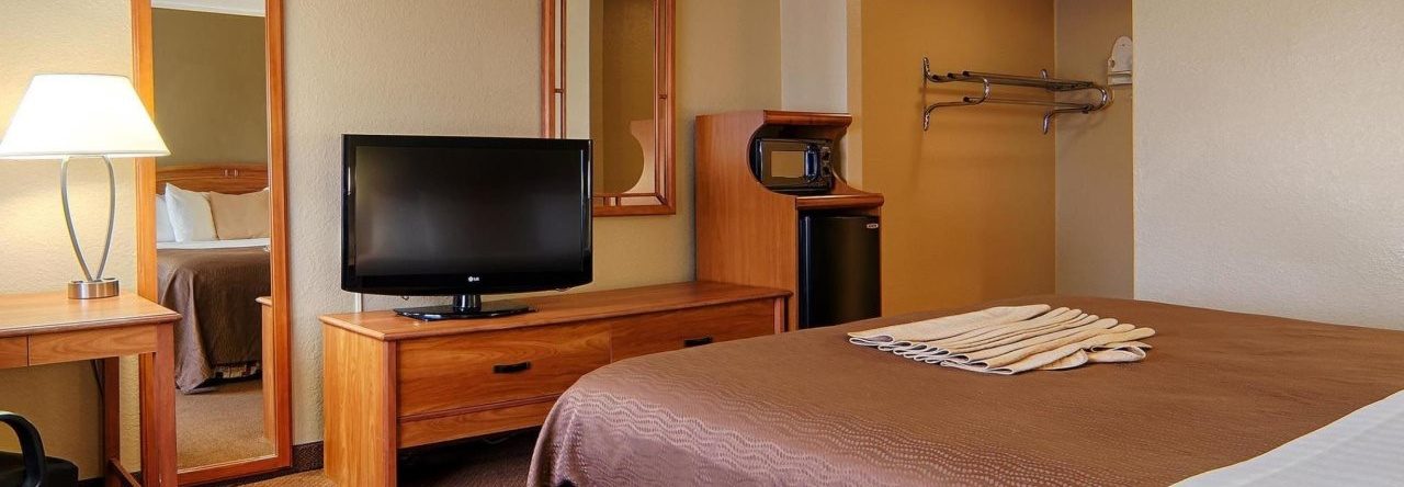 Norwood Inn & Suites, 北曼凯托 — 照片 1