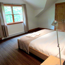 Fraternité-sur-Lac by Location ADP, 上湖 — 照片 2