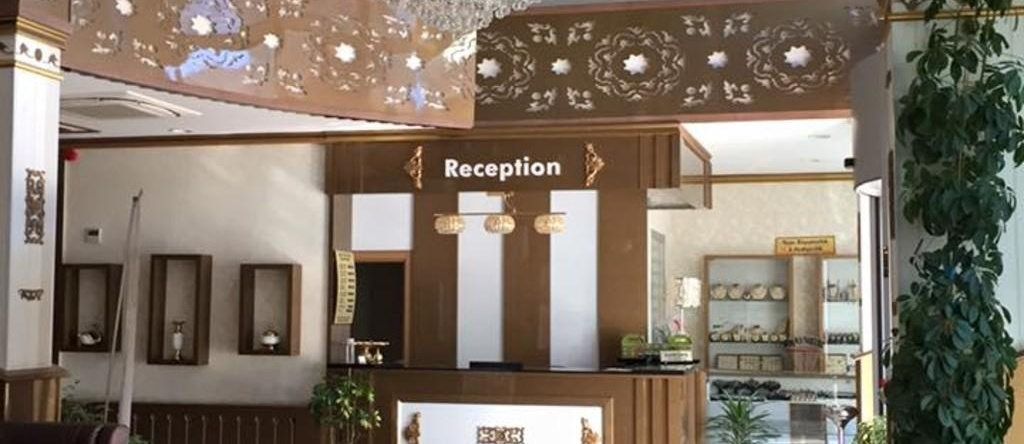 Taşar Royal Hotel, 塔特万 — 照片 1