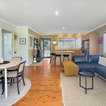 Pet-friendly 2-bed Beach House With Garden & BBQ, Surf Beach — photo 3