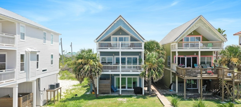 Beachcomber, Cape San Blas — photo 1