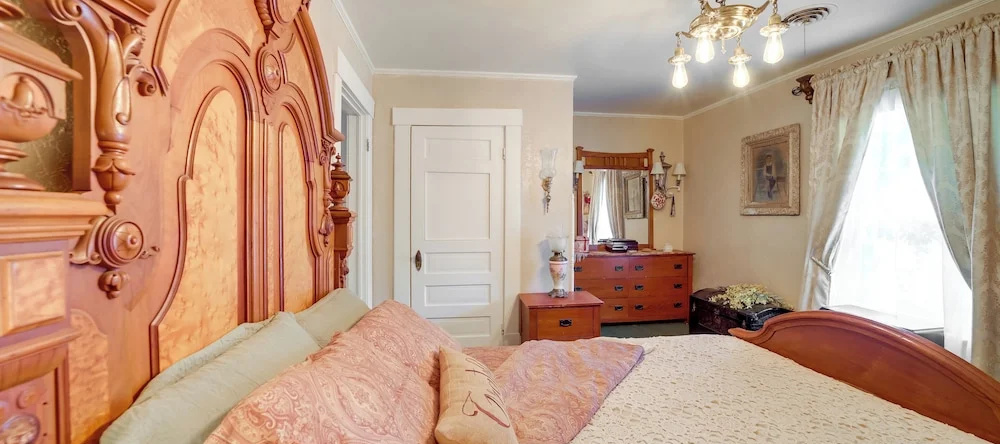 Historic Fort Smith Cottage < 1 Mi to Downtown!, 史密斯堡 — 照片 1