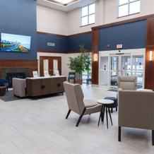 La Quinta Inn & Suites By Wyndham Bannockburn-Deerfield, Бэннокберн — фото 2