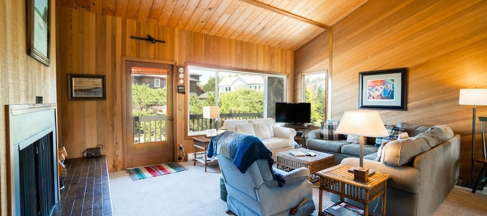 Neskowin Nest 4 Br home by RedAwning, 内斯科温 — 照片 1
