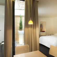Le Pavillon 7, 奥贝奈 — 照片 3