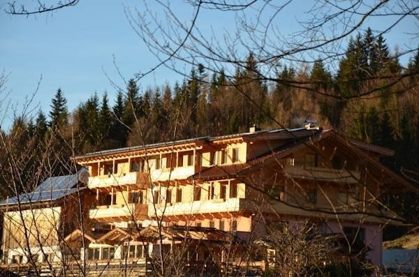 Hotel & Alpengasthof Pinzgerhof, 赖特 — 照片 1