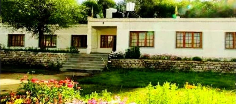 Kushu Guest House, Leh — photo 1