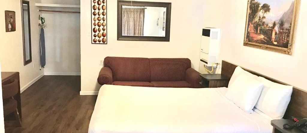 El Dorado Motel, Sherwood Forest — photo 1
