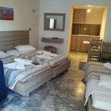 Ekavi Hotel, 皮吉安斯坎波斯 — 照片 2