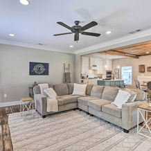Historic + Fully Renovated Waxahachie Home!, Ваксахачи — фото 4
