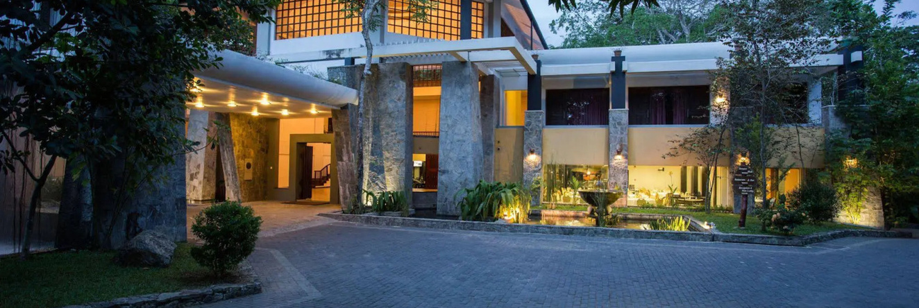 Grand Udawalawe Safari Resort, 乌达瓦拉维 — 照片 1