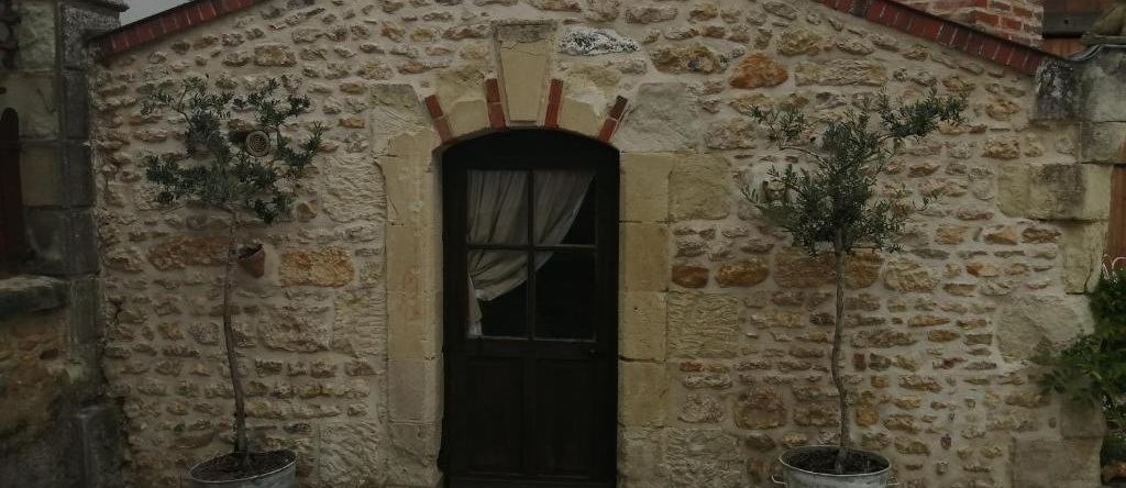 Gatekeepers Cottage Taizé Airvault 12km 79100 Deux-Sevres, 普莱讷和瓦莱 — 照片 1