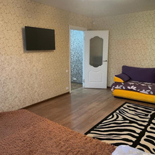 Na Ulitse  40 Let Pobedy 28B (40) Flat, 奇斯托波尔 — 照片 2