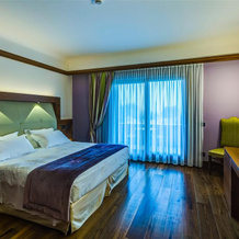 Hotel Valle di Assisi Spa & Golf, 圣玛丽亚德利安杰利 — 照片 4