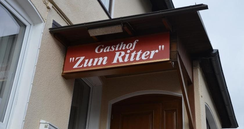 Zum Ritter, 乌施拉格 — 照片 1