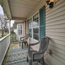 Suburban Getaway w/ Game Room, 19 Mi to Nashville!, 朱丽叶山 — 照片 2