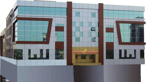 Hotel Mayura A/C, 维济亚纳加拉姆 — 照片 1