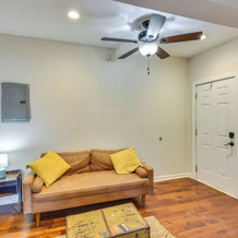 2 Mi to Warren Dunes - Bright Sawyer Apartment!, 肖尔伍德-塔山-哈伯特 — 照片 3
