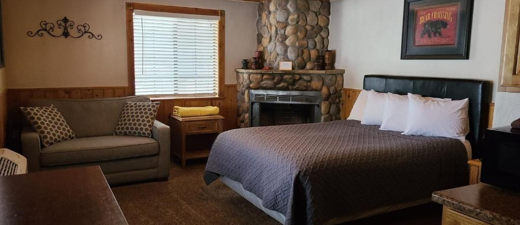 Lumbermen's Village, Pinetop-Lakeside — photo 1