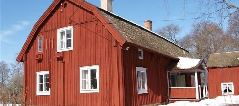 Västerkvarns Vandrarhem - Hostel, 哈尔斯塔哈马尔 — 照片 1
