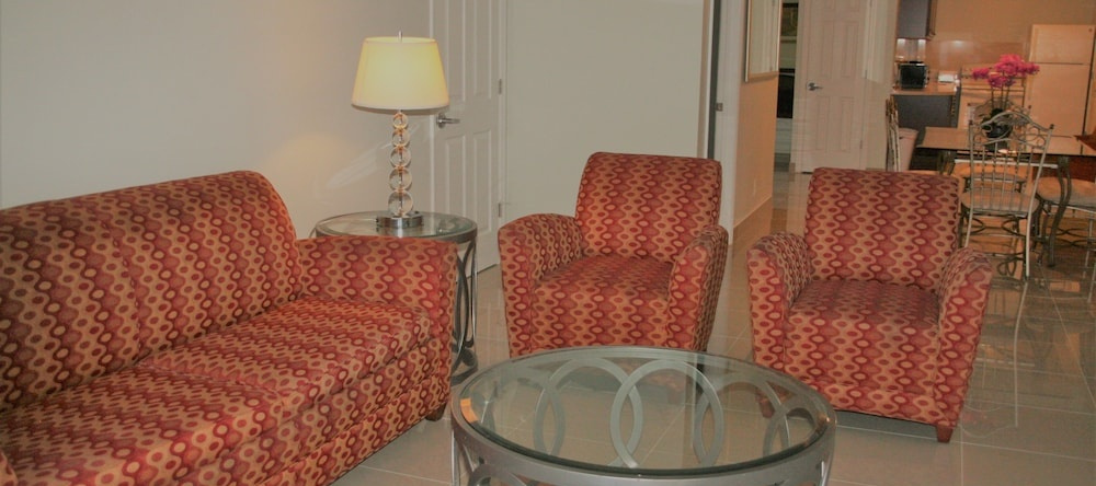 Capri Apartments, Lake Worth — photo 1