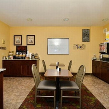 Quality Inn & Suites Mason City, Мейсон-Сити — фото 5