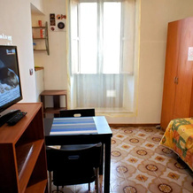 Casa Vacanze La Rocca, 苏尔莫纳 — 照片 2